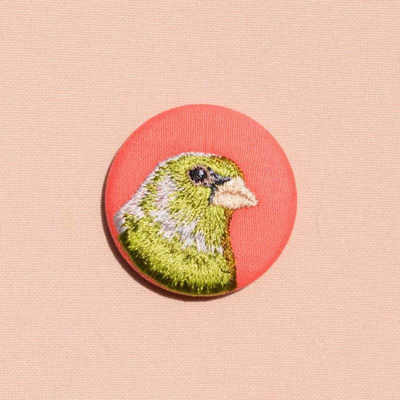 Le verdier – Petite broche
